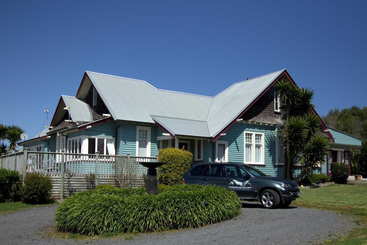 Connemara Country Lodge Awhitu Exterior foto